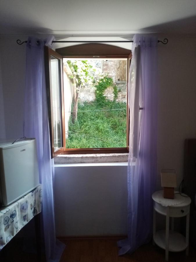 Rooms Serafin-Lavanda Motovun Extérieur photo